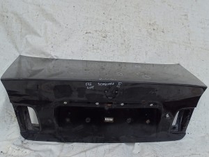 KLAPA BAGAŻNIKA BMW E46 SEDAN LIFT SCHWARZ II F-VAT
