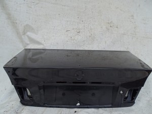 KLAPA BAGAŻNIKA BMW E46 SEDAN COSMOSSCHWARZ F-VAT