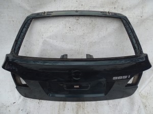 KLAPA BAGAŻNIKA BMW E61 PIERWSZY LAKIER F-VAT