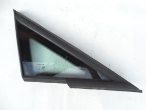 SZYBA KAROSERYJNA DRZWI PRAWA PRZÓD PRZEDNIA 43R-001564 SEAT IBIZA  F-VAT