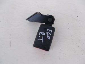 ZAPINKA ZATRZASK PASA TYŁ PRAWA E60 F-VAT