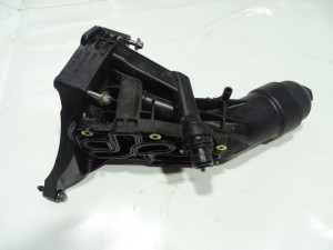 PODSTAWA OBUDOWA FILTRA OLEJU B47 2.0D BMW F20 F21 F22 F23 F30 F31 F-VAT