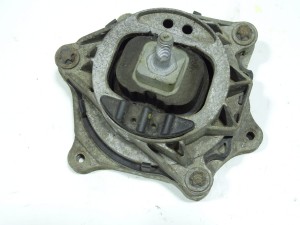 PODUSZKA SILNIKA PRAWA BMW F20 F21 F22 F23 F30 F31 B47 2.0D 6859412 F-VAT