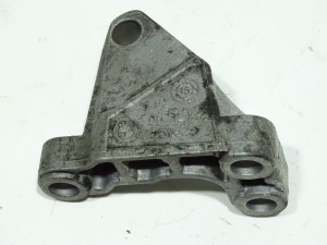 ŁAPA WSPORNIK POMPY 8511628 B47 2.0D BMW F20 F21 F22 F23 F30 F31 F-VAT