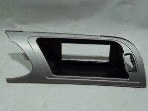 RAMKA DEKOR OBUDOWA WYŚWIETLACZA 8K1857186E AUDI A4 B8 EUROPA F-VAT
