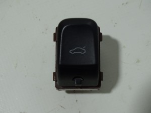 PRZYCISK OTWIERANIA KLAPY AUDI A4 B8 A5 8T 8K0959831A F-VAT