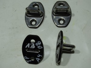 RYGIEL ZAMKA DRZWI 8T0837033 AUDI A4 B8 A5 8T F-VAT