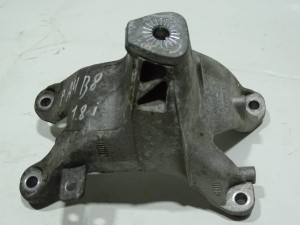 ŁAPA WSPORNIK SILNIKA 8K0199308AL AUDI A4 B8 A5 8T F-VAT