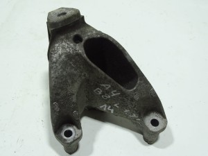 ŁAPA WSPORNIK SILNIKA 8K0199307AL AUDI A4 B8 A5 8T 1.8 2.0 TFSI F-VAT