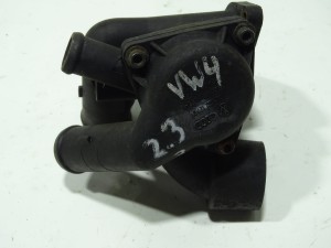 OBUDOWA TEROSTATU VW GOLF IV 2.3 2.8 021121121D