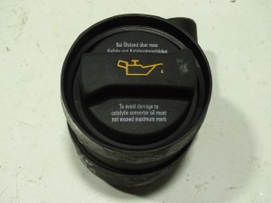 ODMA SEPARATOR VW GOLF IV BORA SEAT SKODA AUDI 068103485C  F-VAT 