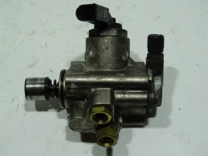 POMPA WTRYSKOWA CIŚNIENIA PALIWA 06F127025D AUDI A4 B8 A5 8T VW SKODA SEAT 2.0 TFSI F-VAT