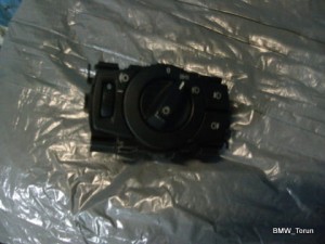 MODUŁ PANEL PRZEŁĄCZNIK ŚWIATEŁ E90 BMW E87
