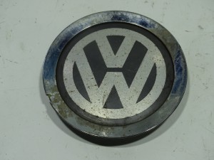 ZNACZEK EMBLEMAT VW DO KÓŁ F-VAT