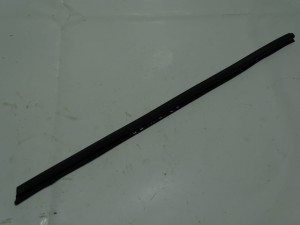 LISTWA WEWNĘTRZNA USZCZELKA DRZWI PRAWA PRZÓD A4 B8 8K0839480C F-VAT