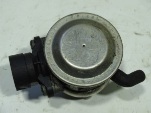 ZAWÓR EGR VW PASSAT GOLF IV BORA 2.3 TOLEDO 021131101E F-VAT
