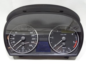 LICZNIK ZEGARY BMW E90 E91 2.0D EUROPA 1025350 F-VAT