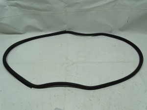 USZCZELKA SZYBY KLAPY BAGAŻNIKA 4391270 BMW E91 F-VAT
