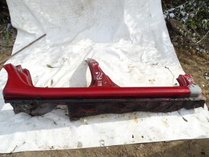PRÓG PRAWY SŁUPEK RENAULT LAGUNA II F-VAT