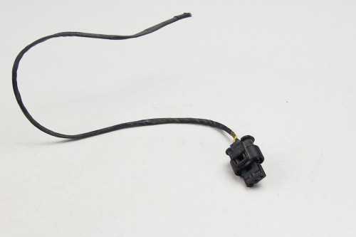 KOSTKA-CZUJNIKA-PDC-BMW-1-E81-E82-E87-E90-E91-E92.jpg