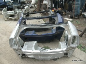 ĆWIARTKA PAS TYLNY VW PASSAT B5 FL