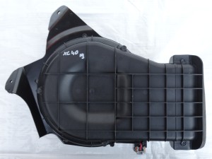 GŁOŚNIK SUBWOOFER 31438479 VOLVO  XC40 F-VAT