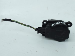 SILNICZEK KLAP NAGRZEWNICY FORD FOCUS MK2 MONDEO SMAX 3M5H-19E616-AB F-VAT