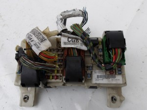 SKRZYNKA BEZPIECZNIKÓW BSI FORD FOCUS MK2 7M5T-14A073-DC F-VAT 