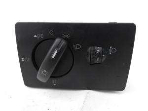 PRZEŁĄCZNIK ŚWIATEŁ FORD FOCUS MK2 7M5T13A024LA F-VAT