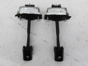 OGRANICZNIK DRZWI FORD FOCUS MK2 F-VAT 