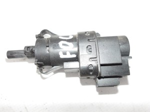 CZUJNIK PEDAŁU HAMULCA FORD FOCUS MK2 3M5T-13480-AC  F-VAT  