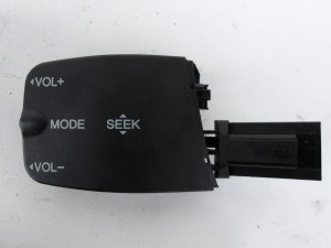 MANETKA STEROWNIE RADIEM FORD FOCUS MK2 F-VAT