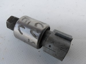 CZUJNIK CIŚNIENIA KLIMATYZACJI FORD FOCUS 3S4H19D594AA F-VAT 