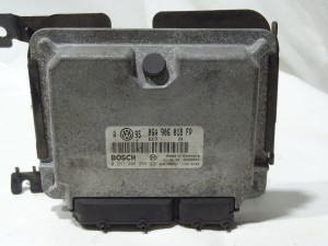 VW GOLF IV BORA 2.0B STEROWNIK SILNIKA 06A906018FP 0261206265 F-VAT