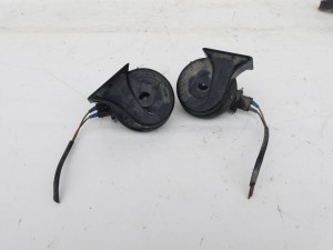 KLAKSON SYGNAŁ AUDI A6 C5 F-VAT