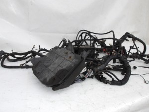 WIĄZKA INSTALACJA SILNIKA 1.8 TDCI 3M5T-3C221-BF FORD FOCUS II MK2 EUROPA F-VAT