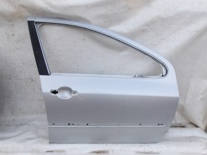 DRZWI PRAWE PRZÓD PRZEDNIE PEUGEOT 307 EZR F-VAT