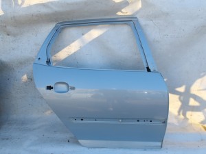 DRZWI PRAWE TYŁ TYLNE PEUGEOT 407 SW KOMBI EYLC PIERWSZY LAKIER 5 F-VAT