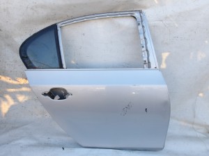 DRZWI PRAWE TYŁ TYLNE BMW E60 TITANSILBER  PIERWSZY LAKIER W356 F-VAT