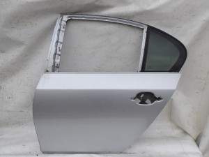 DRZWI LEWE TYŁ TYLNE BMW E60 TITANSILBER PIERWSZY LAKIER W409 F-VAT