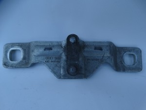 RYGIEL KLAPY 8P4827507 AUDI A3 8P VW SKODA SEAT F-VAT