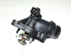 OBUDOWA TERMOSTATU TERMOSTAT 7510959 BMW E81 E87 E90 E91 2.0B N46 F-VAT
