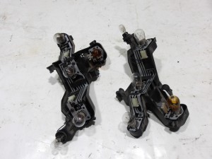 WKŁAD OPRAWKA LAMPY TYŁ TYLNY LEWY PRAWY 6923306 6923305 BMW E60 F-VAT