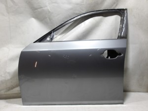 DRZWI LEWE PRZÓD PRZEDNIE BMW E60 E61 SILBERGRAU BMW E60 E61 424 F-VAT