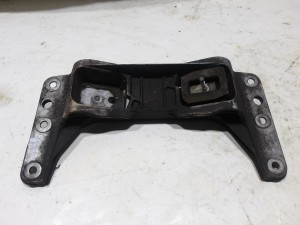 ŁAPA WSPORNIK MOCOWANIE SKRZYNI BIEGÓW 6761102 BMW E60 E61 2.2 2.5 3.0 F-VAT