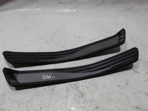 LISTWA PROGOWA LEWA PRAWA NAKŁADKA NA PRÓG 7034305 7034306 BMW E60 E61 F-VAT