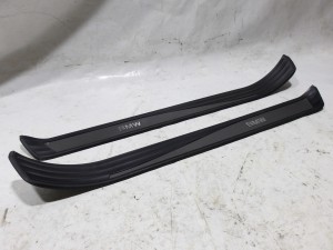 LISTWA PROGOWA NAKŁADKA NA PRÓG PRZÓD LEWA PRAWA BMW E60 E61 7034304 7034303 F-VAT