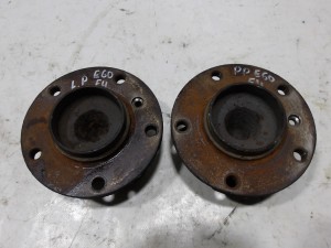 PIASTA LEWA PRAWA PRZÓD PRZEDNIA ŁOŻYSKO BMW E60 E61 F-VAT
