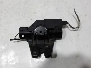 ZAMEK KLAPY BAGAŻNIKA BMW E46 E87 E90 E60 8196401 F-VAT