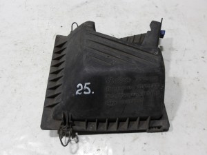 OBUDOWA OSŁONA FILTRA POWIETRZA 867129611B VW POLO 2 F-VAT